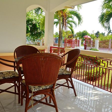 Olivia Resort Serviced Apartments And Bungalows 팡라오 외부 사진